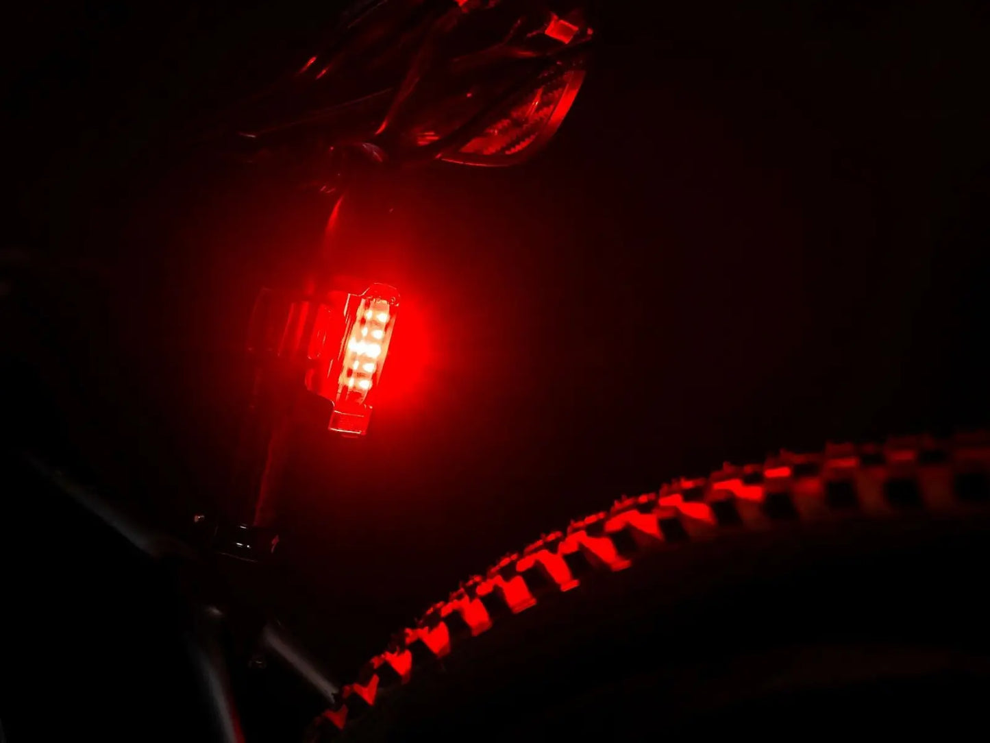 Lezyne Strip Drive 300+ Achterlicht